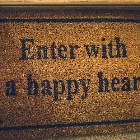 3bdr The Hadjis - Center Flat דירה